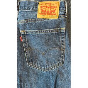 Levi's Classic‎ 505 Blue Denim Jeans 32 x 30, Straight Leg Medium Wash